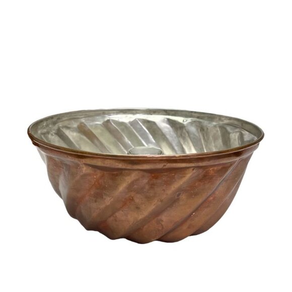 Vintage Copper Bundt Cake Pan Tin Lined Round with Hanging Hook 12” x 5” - Picture 2 of 10